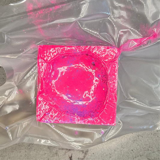 Glitter Pigment Bomb
